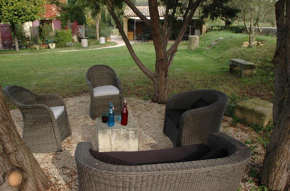 ホテル La Tuiliere En Luberon カドネ エクステリア 写真