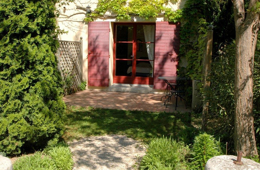 ホテル La Tuiliere En Luberon カドネ エクステリア 写真