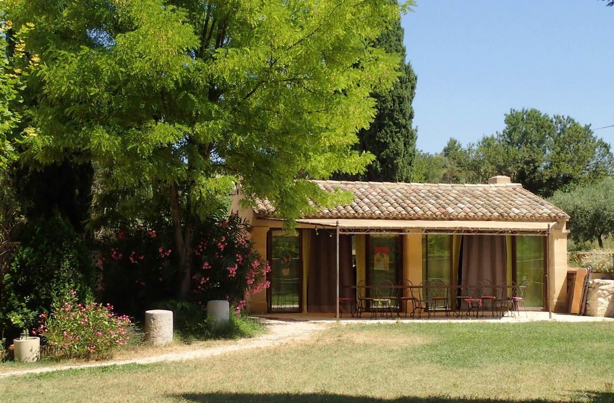 ホテル La Tuiliere En Luberon カドネ エクステリア 写真